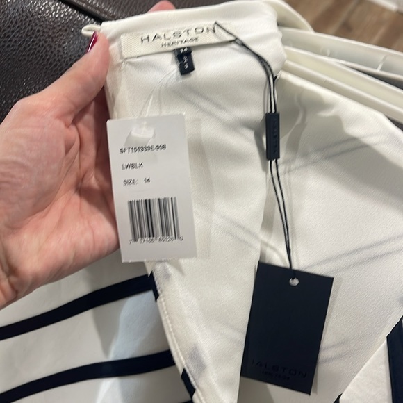 Halston Heritage
Sleeveless Geometric A-Line Dress, Linen White/Black 14 - Picture 6 of 6